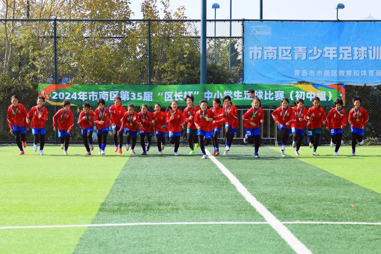 黑白直播nba-青岛女足决战超级联赛：山东女足力克浙江队的简单介绍