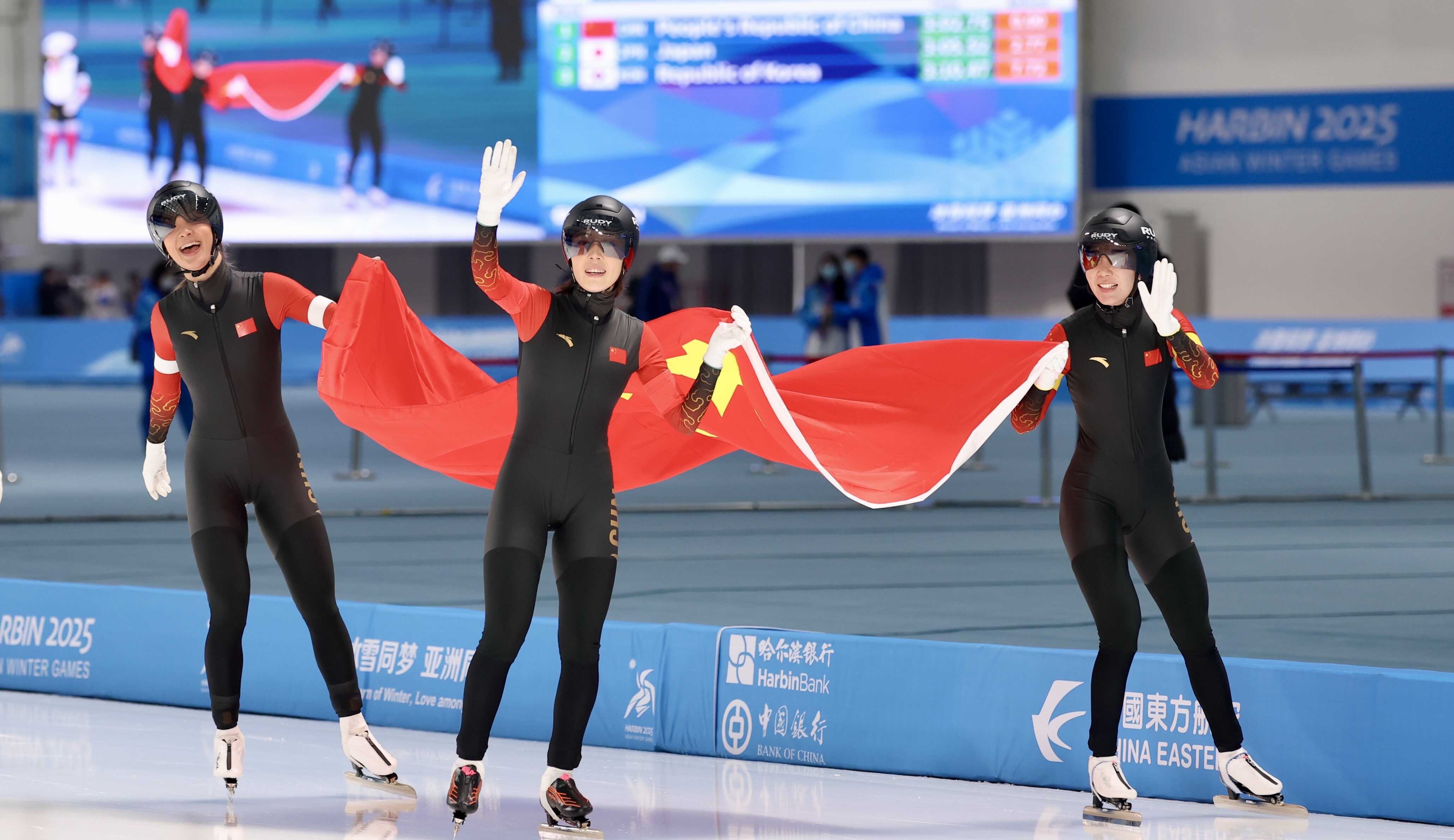 黑白直播nba-团体合作默契,最终夺得团体比赛冠军的简单介绍