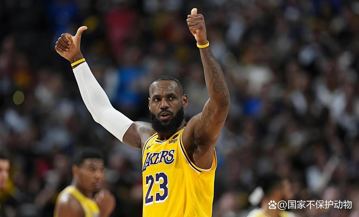 包含湖人客场不敌雷霆,詹姆斯表现普通的词条 包含湖人客场不敌雷霆,詹姆斯表现普通的词条