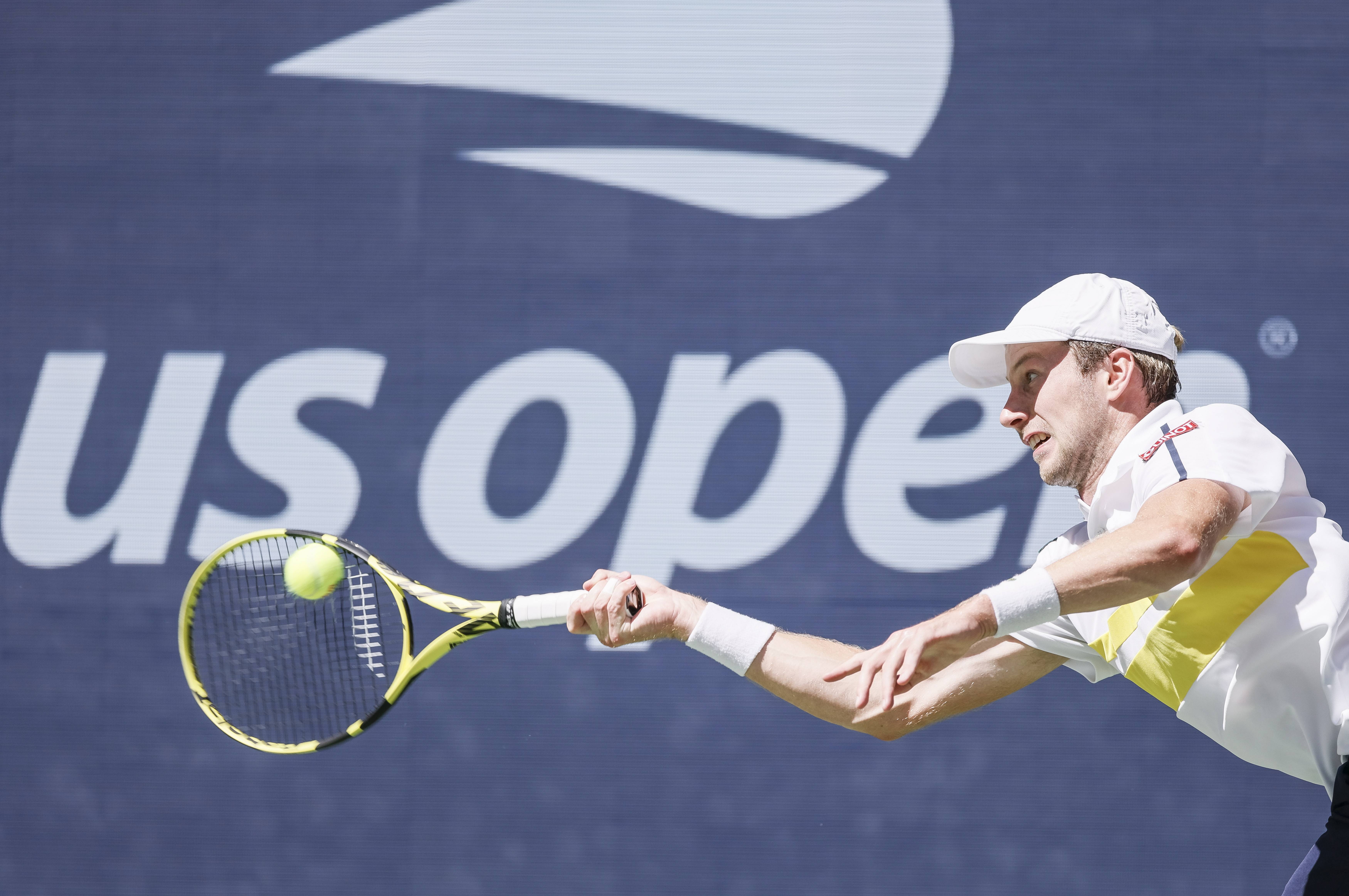 美网轻取ATP总决赛,梅德韦杰夫扛起全队 美网轻取ATP总决赛,梅德韦杰夫扛起全队