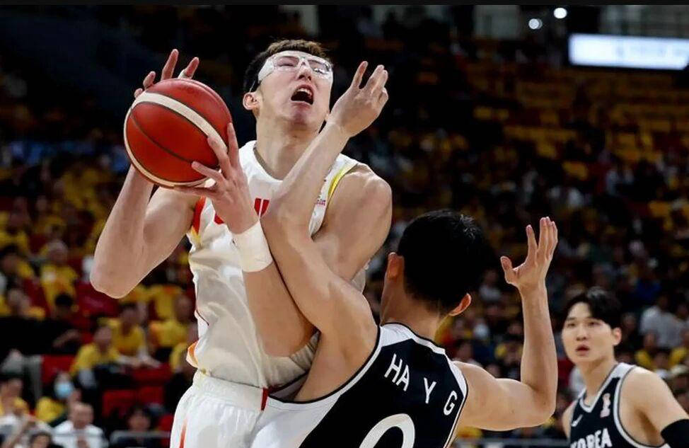 步行者翻盘福建队，周琦刷新纪录