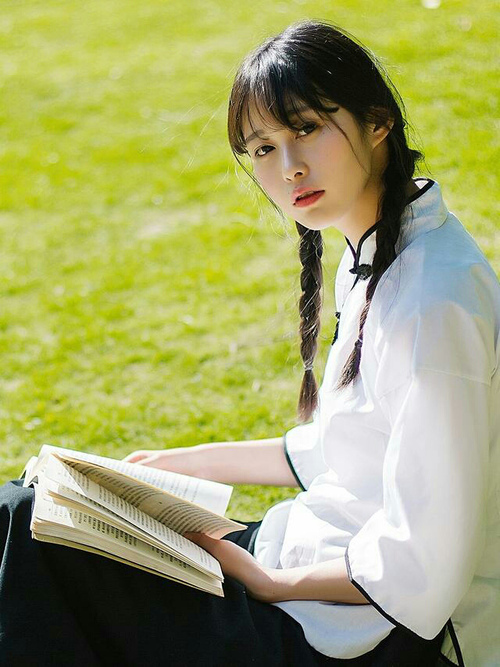 黑白直播在线观看nba-德甲争冠战之夜，姆巴佩在焦点战中证明自己