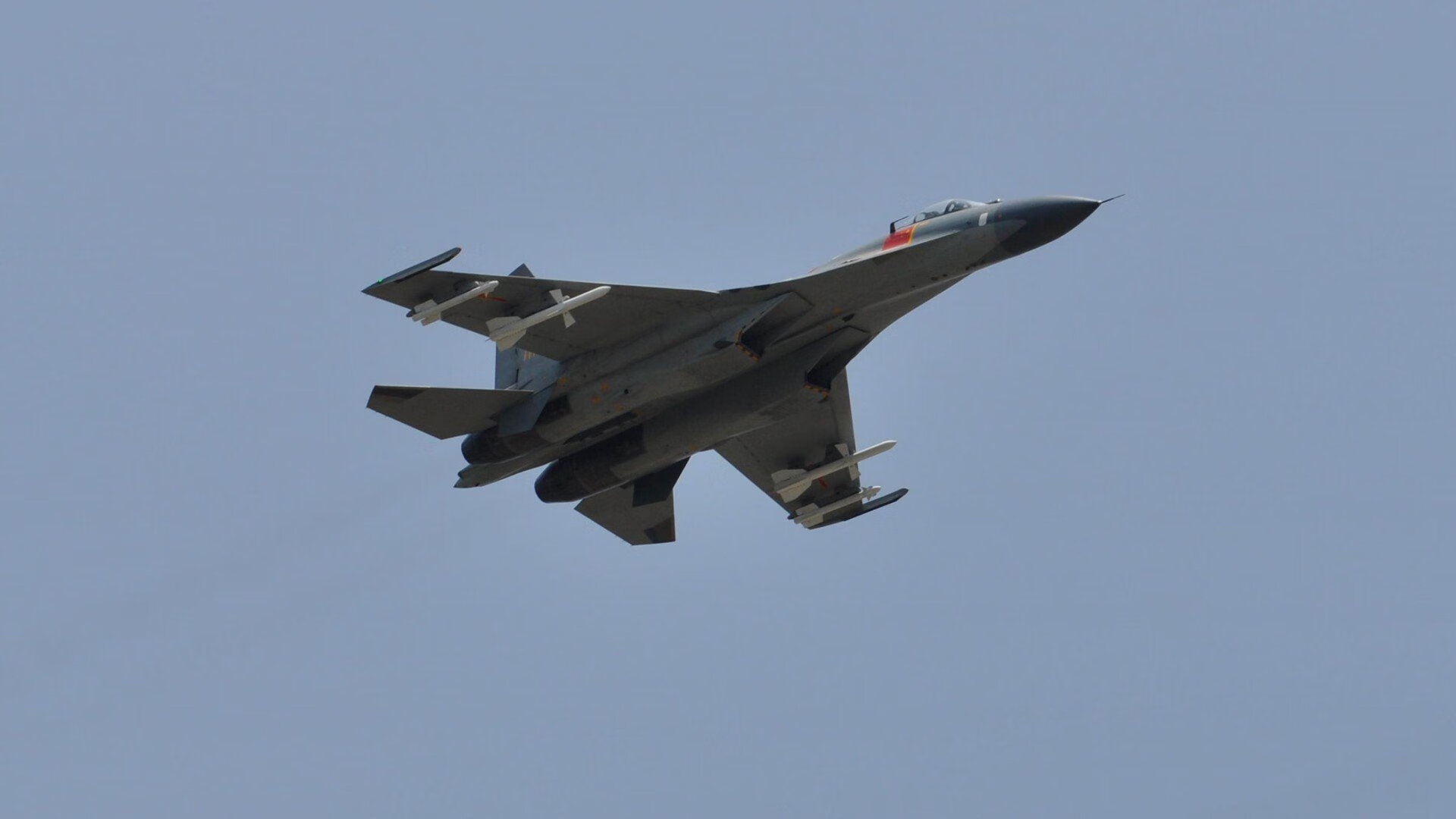 双城记,拜仁多特隔空交锋,孙兴慜率韩国闪电战告捷