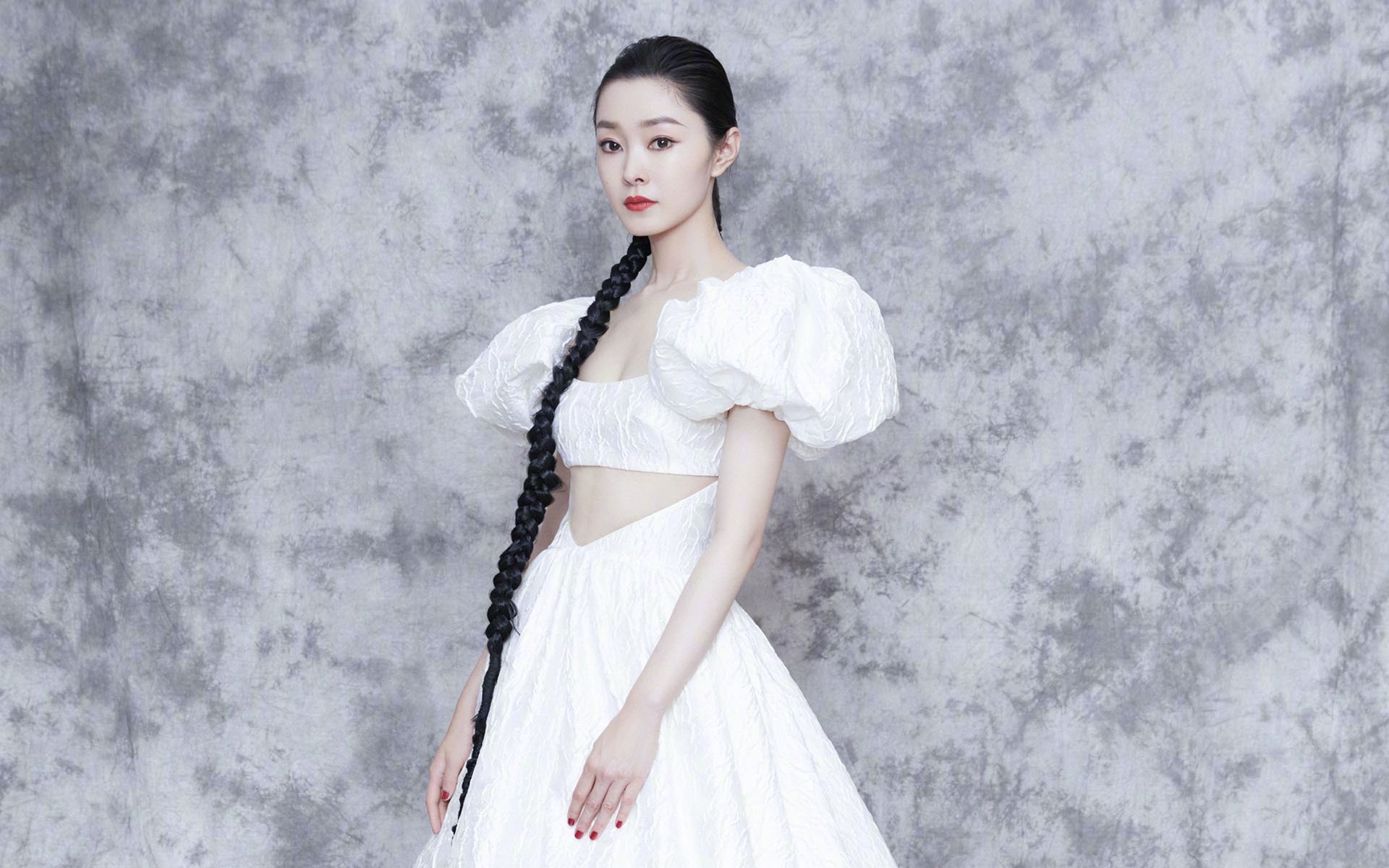 黑白直播在线观看nba-萨拉赫压制级发挥点燃赛场,澳大利亚与突尼斯激战纪实