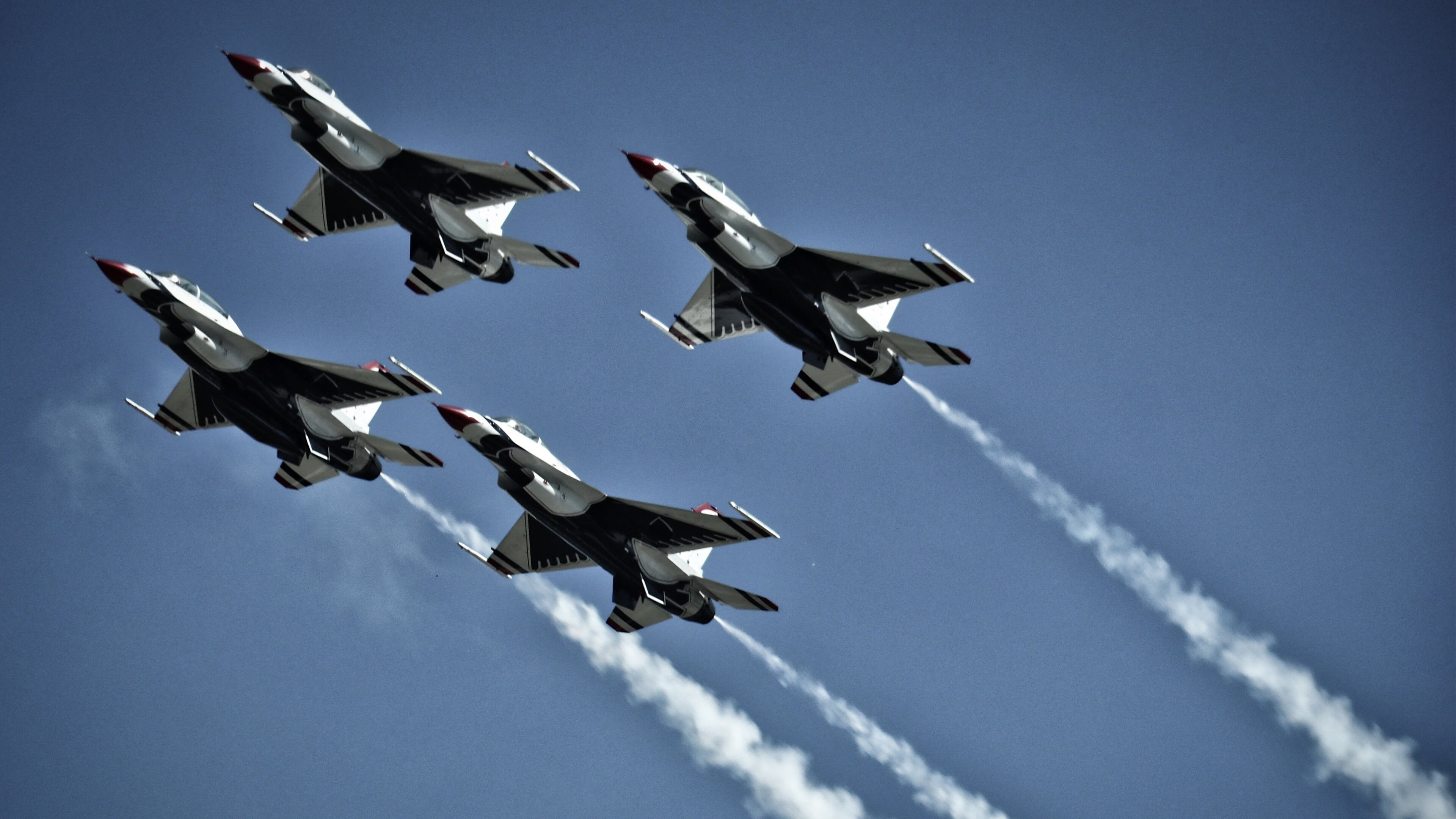 詹姆斯狂砍40+三双定乾坤!浙江激战火箭终登顶,关键先生实至名归