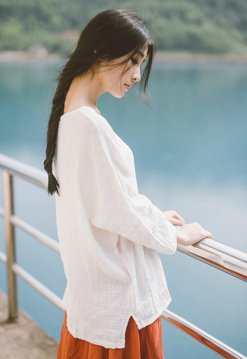 黑白直播-绝境重生!克莱·汤普森37分导演逆转,活塞掀翻猛龙他再证巨星价值