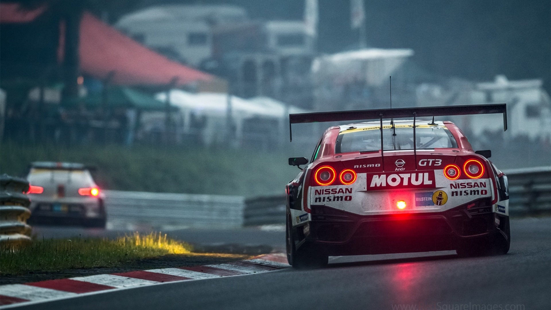 绿茵传奇再展翅，一场虚构友谊赛，见证阿圭罗不老的锋刃