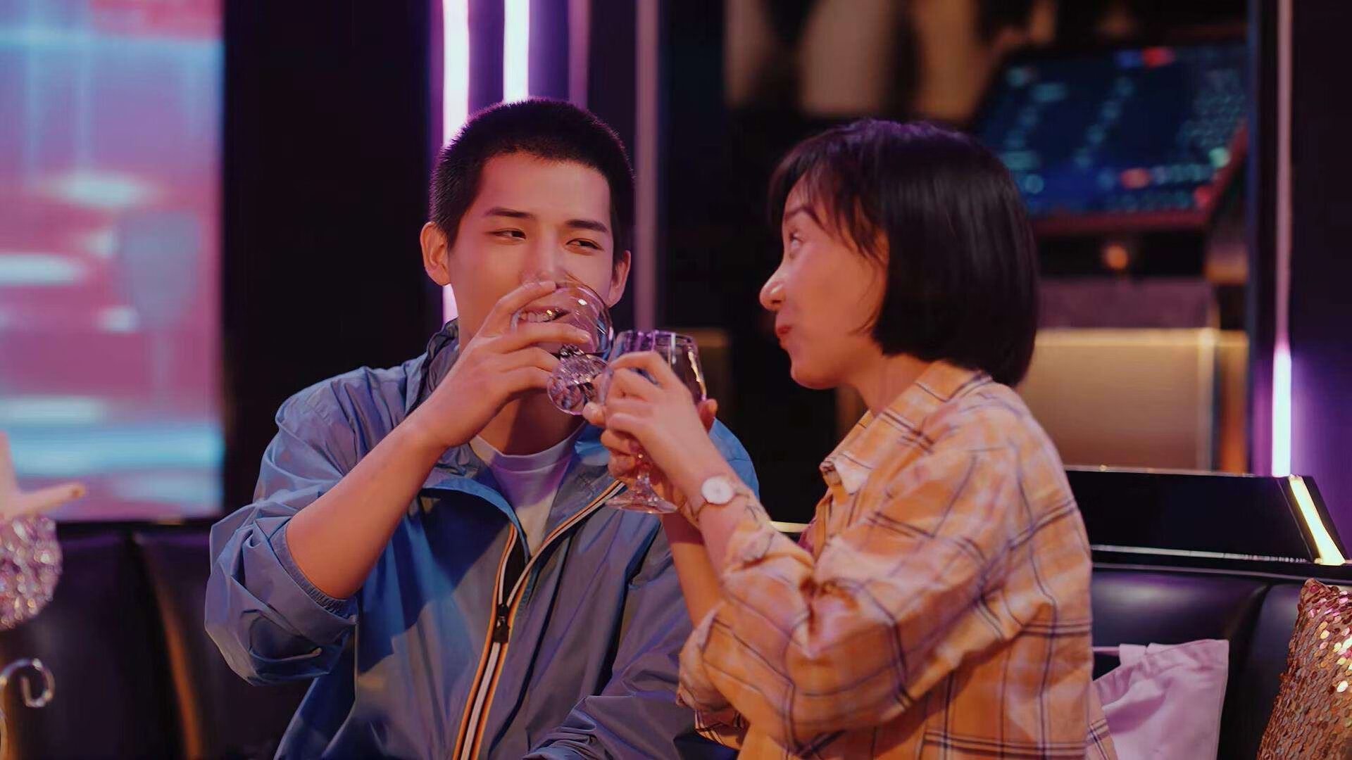 生死战中的中场大师，莫德里奇闪耀全场，秘鲁力克韩国挺进2026世界杯